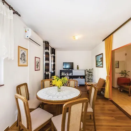 Put Dikla Apartment